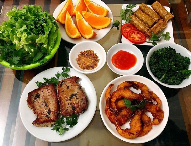 Học nấu ăn ở TPHCM - Cô Phương Khanh
