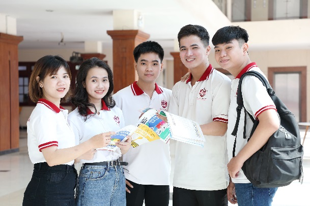 Trường đại học có ngành du lịch tốt nhất ở TPHCM - Trung cấp Bách khoa Sài Gòn