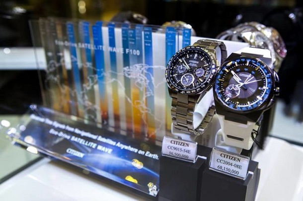 Mua đồng hồ chính hãng ở đâu TPHCM - Đồng hồ Tân Tân