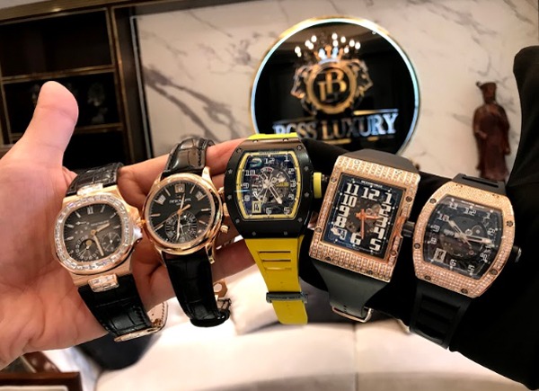 mua đồng hồ chính hãng ở đâu tphcm - boss luxury